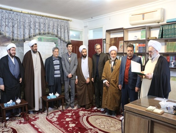 تجلیل از طلبه دانشجوی موفق در میاندوآب + تصاویر