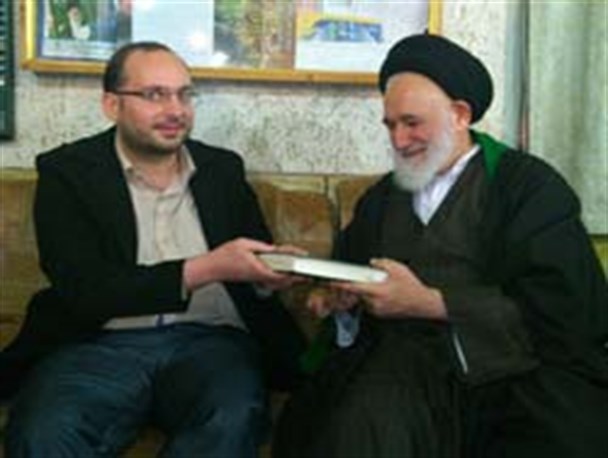 لبیک سومین برادر خانواده مسیحی به ندای اسلام / ادیک 29 ساله گلستانی مسلمان شد + عکس