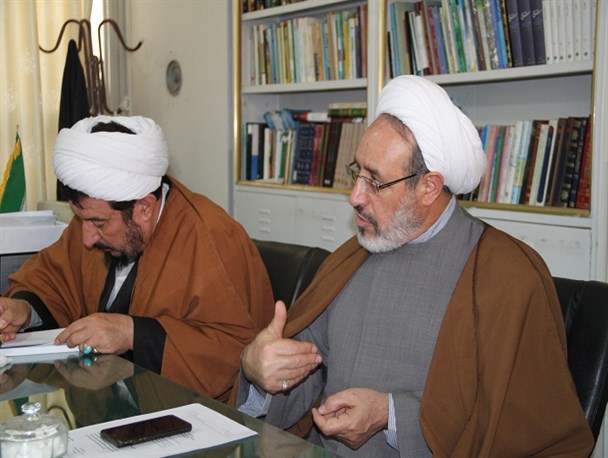 مراسم ایام دهه فجر در ۱۷۰۰ بقعه و حسینیه استان برگزار می گردد