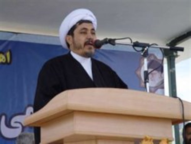 پیروی از ولایت فقیه توطئه های دشمنان را نقش برآب می کند