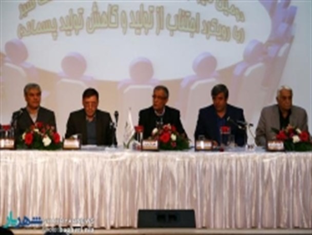 خشکی دریاچه ارومیه حاصل عملکرد اشتباه بود/خودمان را گول می زنیم که شهر اولین ها هستیم