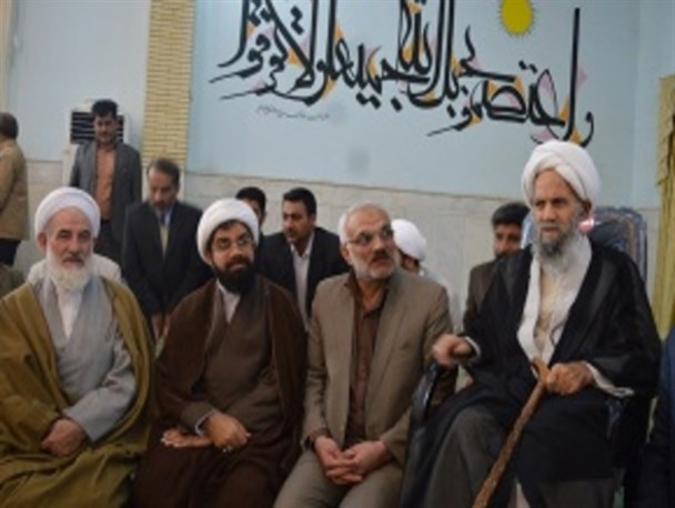 حجت الاسلام بیانی یک الگوی مذهبی،اجتماعی و عملی در زندگی است/ وجود عالم منشا برکات در روی زمین است
