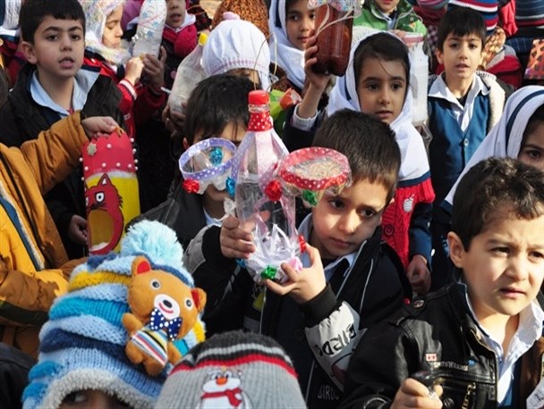 ساخت لانه برای پرندگان با ضایعات توسط نونهالان محلاتی
