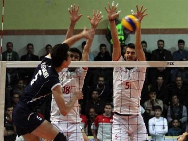 شهرداری تبریز در تهران مغلوب پیکان شد/ تساوی در برد و باخت‌های شاگردان بناکار