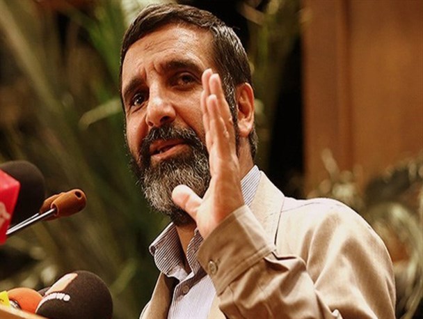 برکت را باید از خانواده شیخ زکزاکی یاد بگیریم که چگونه بیش از ده میلیون شیعه برای امام زمان(عج) تربیت‌کرده‌اند