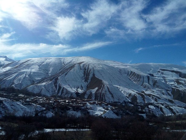 نمای روستای گردشگری ماجولان در زمستان