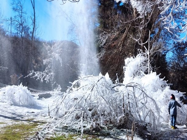 آبفای بویراحمد تماشاگر منظره زیبا در آبشار یاسوج باشد+تصاویر و فیلم