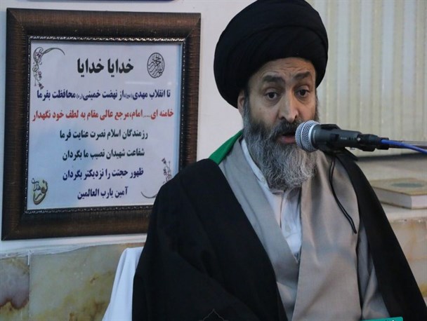 خواص در مواقع حساس به دلیل بی بصیرتی، عاقبت بخیر نشدند