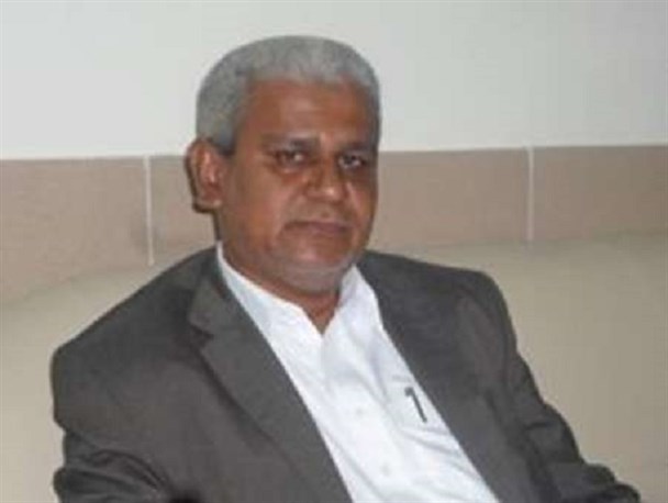 از نزدیکی با افراد مسئله‌دار و استفاده از ثروت و امکاناتشان جدّاً بپرهیزید