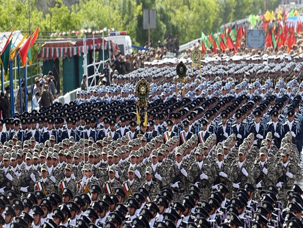 اندیشکده امنیتی-اطلاعاتی استراتفور آمریکا بررسی کرد؛ ایران یکی از بزرگ‌ترین مجموعه‌های نظامی خاورمیانه/ ایرانی‌ها در زمان تحریم با تکیه بر نبوغ داخلی، تجهیزات نظامی خود را به‌روزرسانی کردند