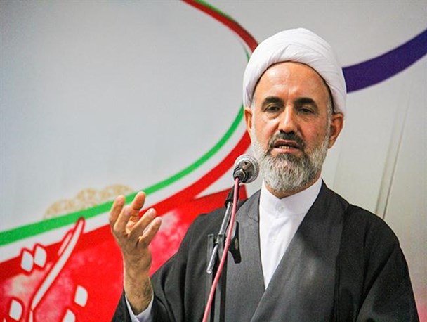 حجت الاسلام دیرباز هرگونه وابستگی به جبهه اعتدال را تکذیب کرد