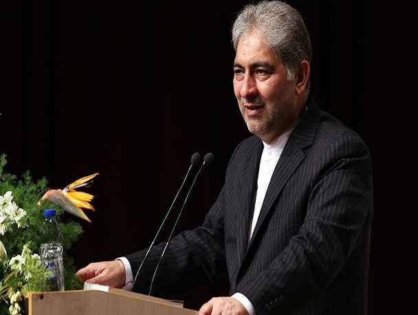 عده‌ای در تهران اراده به عدم تحقق پروژه‌های استان دارند/به تولیدکنندگانی که وام داده‌اید نظارت کنید تا باغ و ویلا نخرند