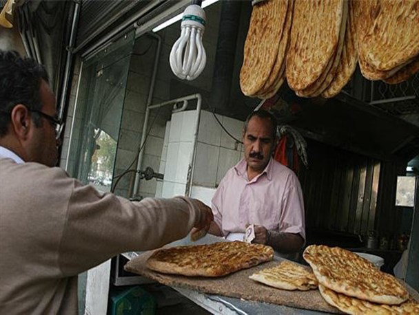 تاکید مسئولان بهارستانی بر افزایش کیفیت نان