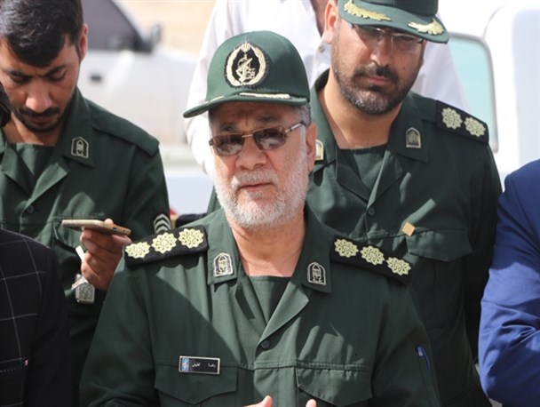 همنشینی با خانواده شهداء به زندگی نور و برکت می دهد