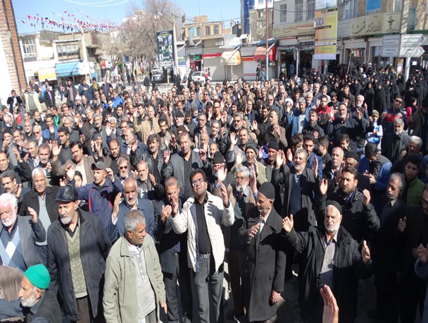 مراسم عزاداری وسینه زنی در الیگودرز برگزارشد+تصاویر