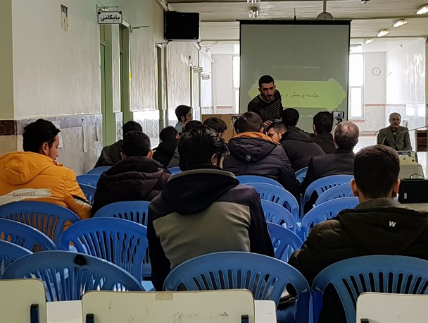 کرسی آزاد اندیشی با موضوع انتخابات در اردبیل+فیلم