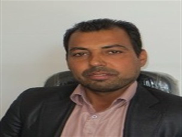 خاتم؛سکوی پرتاب نور چشمی ها و باسوادان غیر بومی!