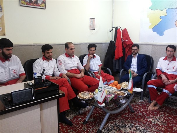 پایگاه خبری تحلیلی شیروان، همراه با آنهایی که پای سفره هفت سین نیستند+تصاویر