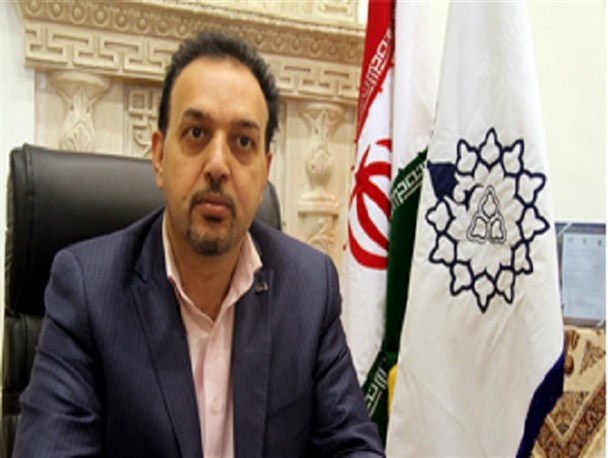 اجرای برنامه های شاد برای گردشگران نوروزی در خمینی شهر