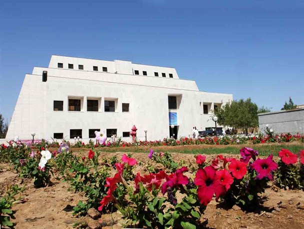 از بزرگترین موزه تاریخی در سیستان و بلوچستان تا درخشش نگین فیروزه ‌ای در قلب شهرستان زاهدان/ 1400 اثر تاریخی در معرض دید عموم قرار دارد