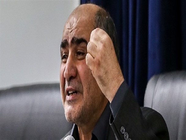 به آقای روحانی بگویید مردم آفتاب تابان‌شان را لمس نکردند/ نکند برجام دو همان اجرای خواسته‌های غرب باشد/ سانتریفیوژها نمی‌چرخند، درجا می‌زنند!