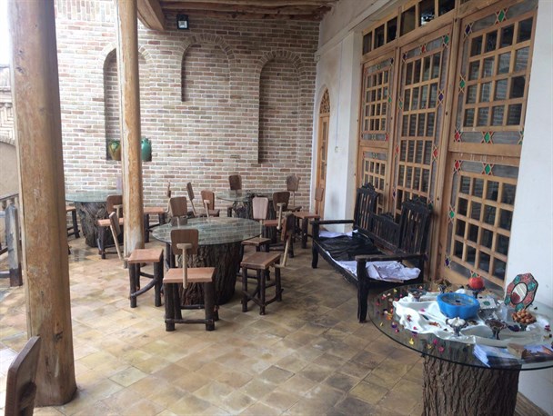 خانه ۱۴۸ساله قجری میزبان مسافران نوروزی/تنها خانه به جای مانده از شاهزادگان قجری در تویسرکان را بشناسیم+تصاویر