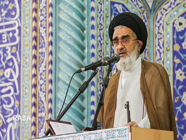 لازمه ای حل مشکلات معیشتی مردم تحقق شعار سال 98 است
