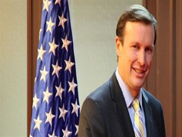 سناتور آمریکایی: تئوری ترامپ درباره توافق قوی‌تر با ایران اشتباه بود