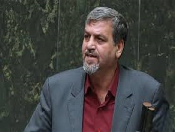 قوه قضاییه به موضوع صدور حکم محمود صادقی رسیدگی کند