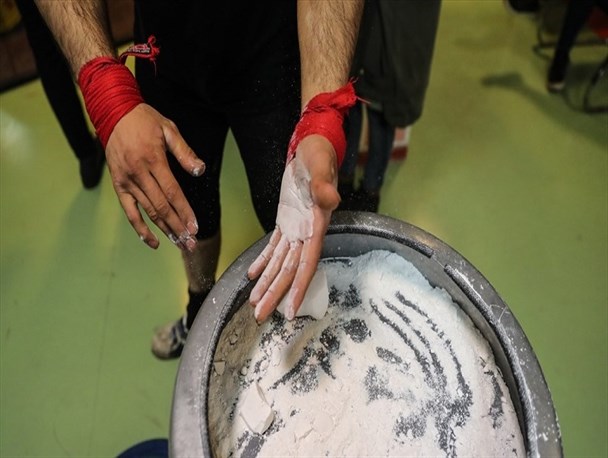 سلطانی: با قدرت به وزنه‌برداری بازمی‌گردم