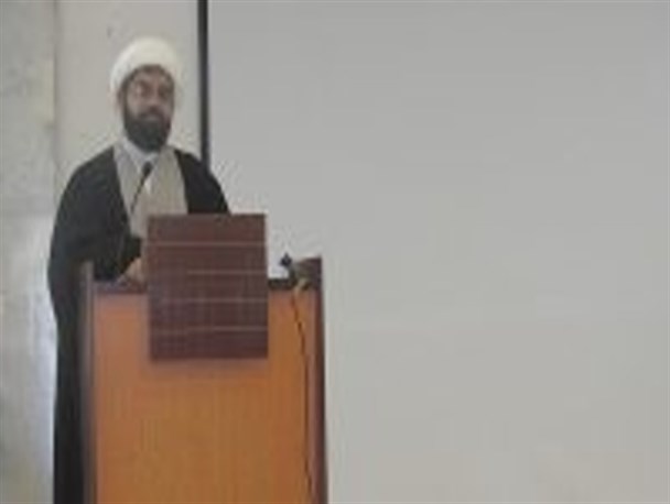 حرکت در مسیر ولی فقیه، حرکت در مسیر امام زمان است/ عدم وجود سرباز کافی مانع اصلی ظهور است