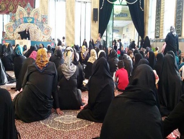 مراسم بزرگداشت ولادت امام زمان (عج) در حسینیه محله قاضی دماوند برگزار شد