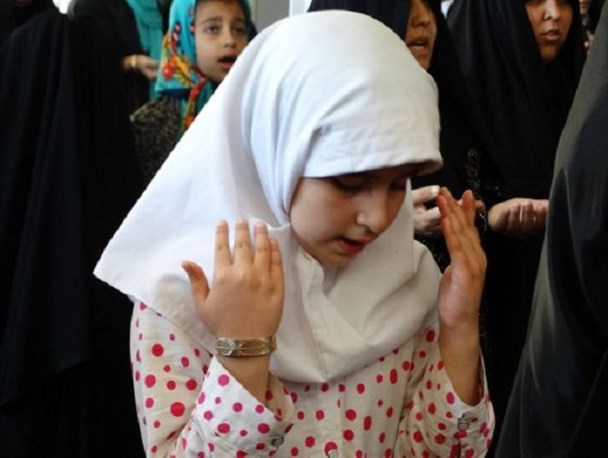 ماه تمام را در ماه شعبان به انتظار نشسته ایم