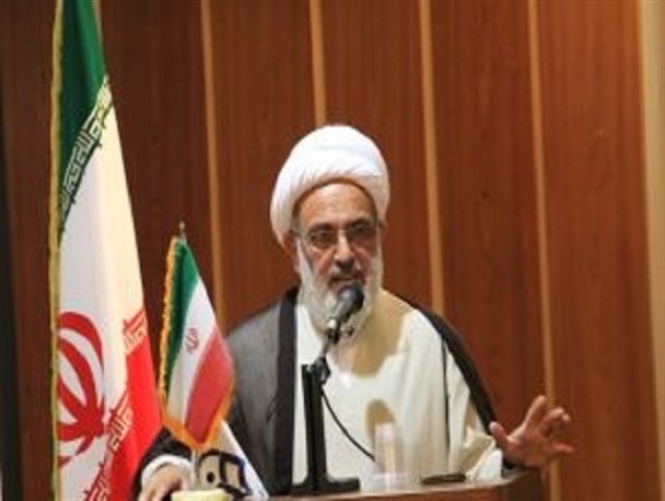 آرای کاندیدای متخلف در شورای شهر فردیس باید ابطال شود/ از تخلف ها چشم پوشی نخواهیم کرد