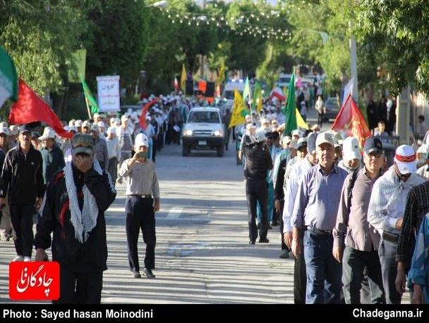 استقبال چادگانی ها از پیشکسوتان نیروهای مسلح استان اصفهان/ تصاویر