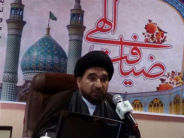72 امامزاده و بقعه متبرکه میزبان اجرای طرح «ضیافت الهی» می‌شوند/اقامه نماز صبح در 12 بقعه متبرک استان مرکزی