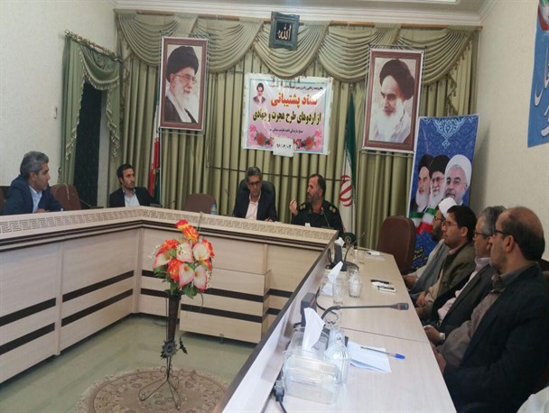 بسیج با اردوهای جهادی به کمک مسئولان آمده است