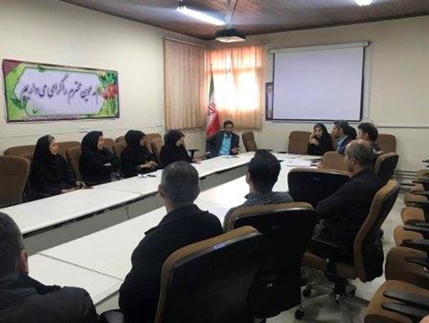 اجرایی شدن ۵۰ درصد از مصوبات شورای بهورزی شبکه بهداشت و درمان فیروزکوه