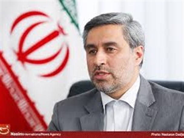 متولیان خدمت به مردم باید تلاش خود را شبانه روزی کنند