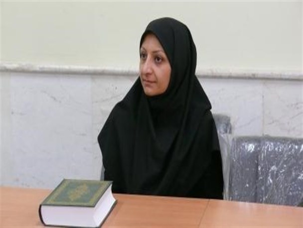ایستادگی جامعه در مقابل فرهنگ بی ارزش بیگانه مستلزم داشتن هویت اصیل است