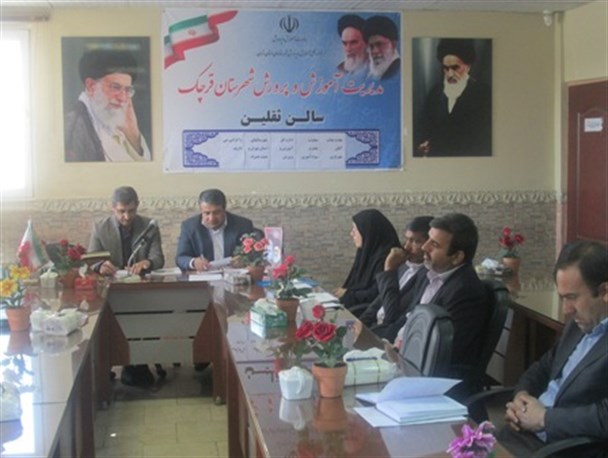 شهرستان قرچک با توان بالا به فعالیت خود در زمینه سواد آموزی ادامه می دهد