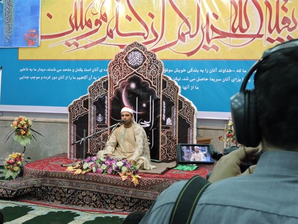 گزارش تصویری/ محفل انس با قرآن با حضور قاریان بین المللی در درگز