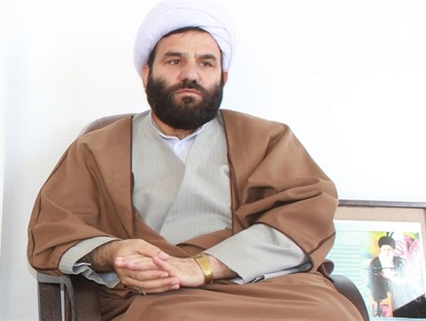گره هایی که پای منابر باز می شود/ یک مبلغ با اخلاص پا در عرصه عمل می گذارد