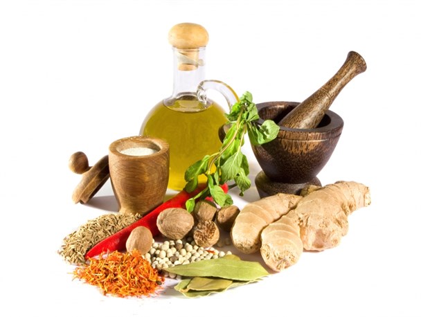 توصیه‌های طب سنتی برای روزه‌داران از زبان پزشک آملی