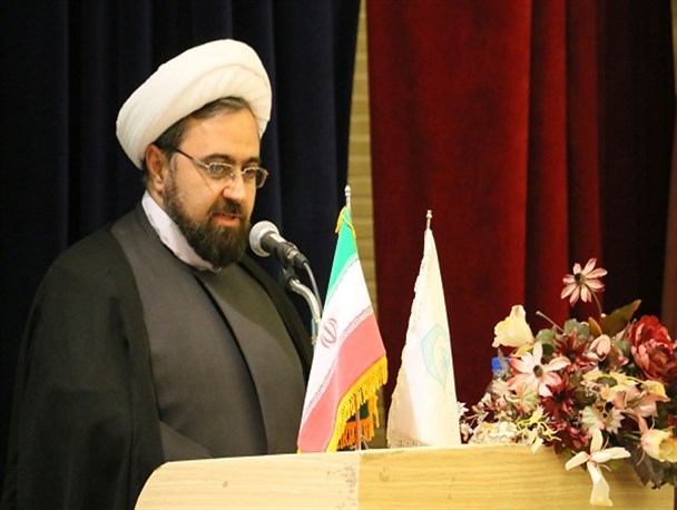 واگذاری، سیاست دولت در مسائل فرهنگی/ هرم مدیریتی در اداره ارشاد وارونه است!