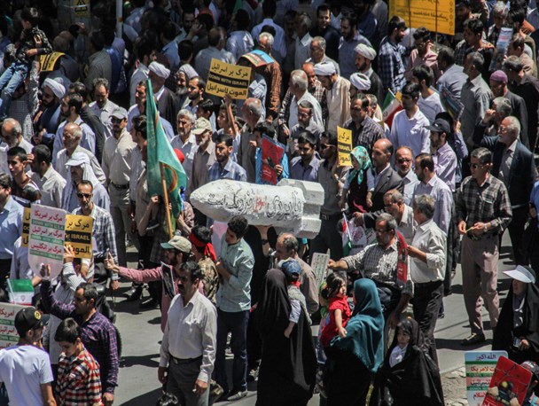 له شدن قدرت پوشالی آمریکا و صهیونیسم زیر پای خروش مردم/ روز قدس تبلوری از وحدت مسلمین