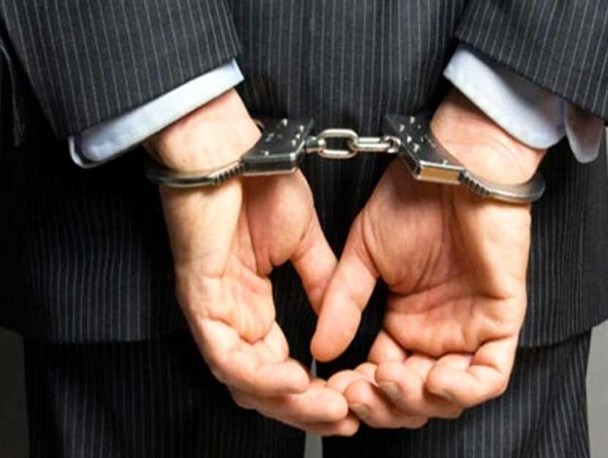 رئیس یکی از ادارات صنعت، معدن اردبیل دستگیر شد