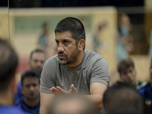 دبیر: هیچ کس کامل نیست و ادعای مربیگری ندارم/ نقش مربیان سازنده در کشتی بسیار مهم است