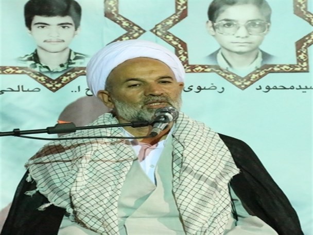 از اکثر خطوط قرمز نظام عبور کرده اند/عده ای بر خلاف رهبری شرایط را شرایط صلح امام حسن(ع) برداشت کرده اند+صوت