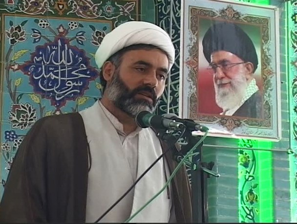 مسئولین به فکر اشتغال پایدار و کارآفرینی جوانان باشند